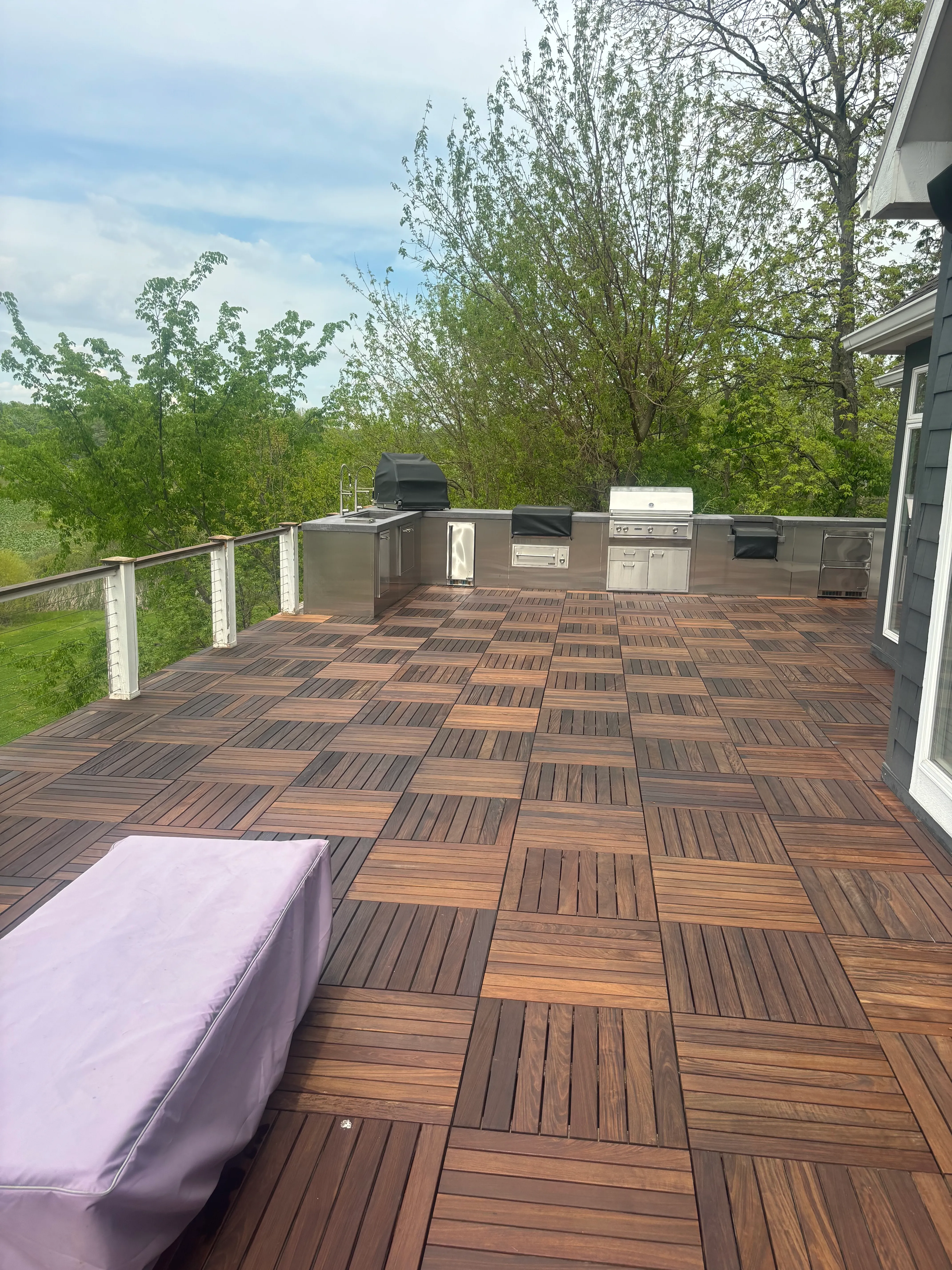 Composite deck